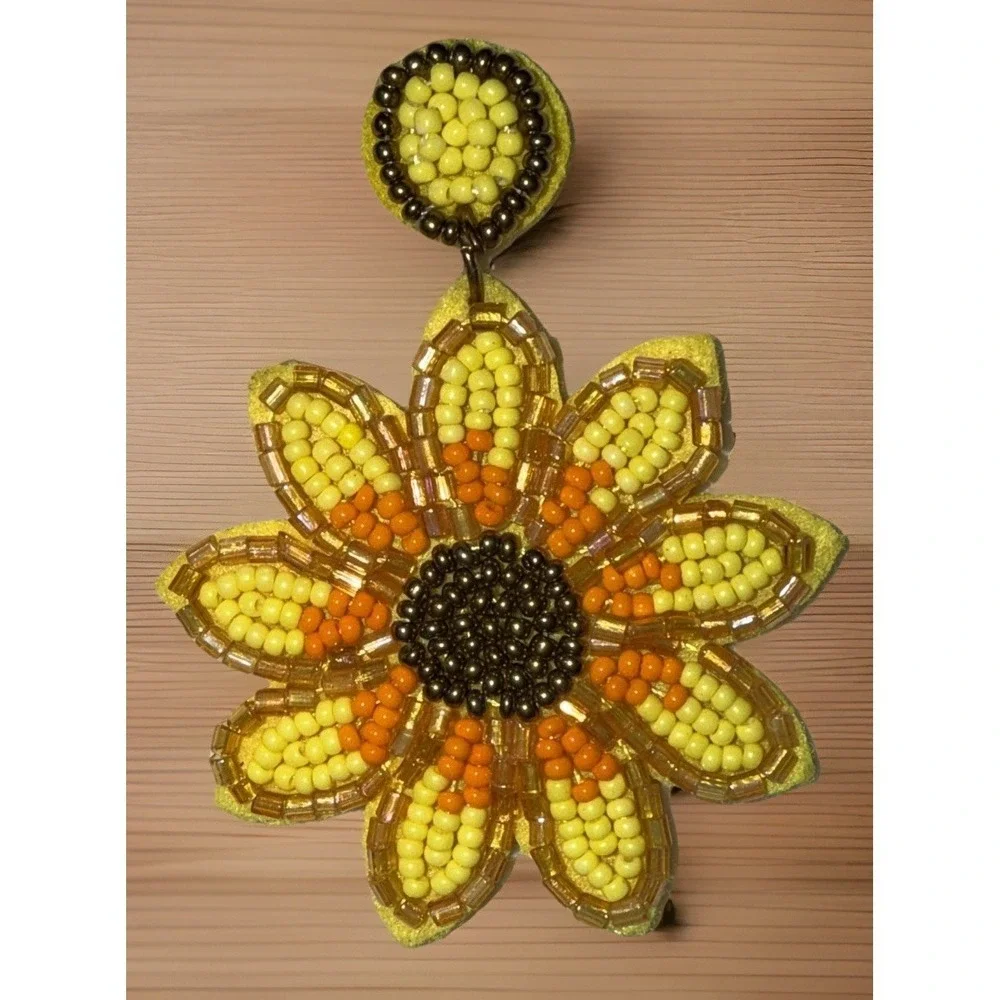 Sunflower‎ Beaded Dangle Earrings Yellow Seed Bead Felt Back Boho 2.5